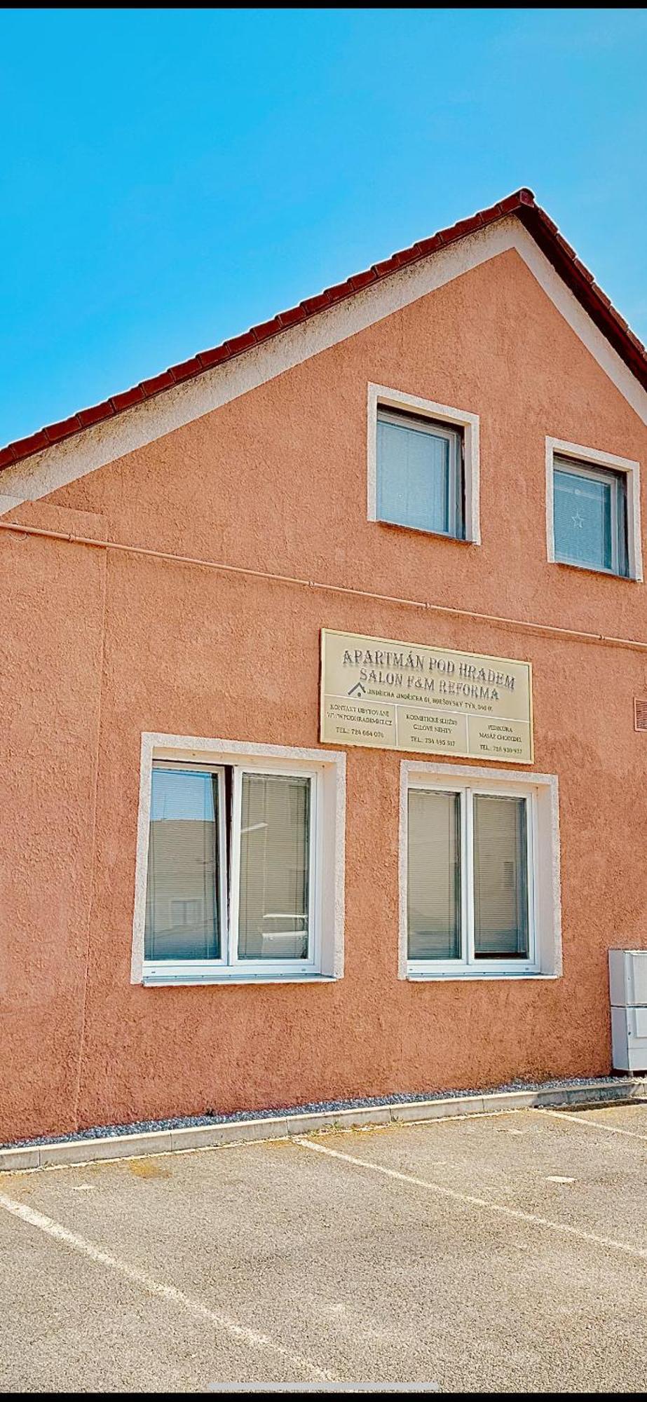 Apartman Pod Hradem Horšovský Týn Exteriér fotografie