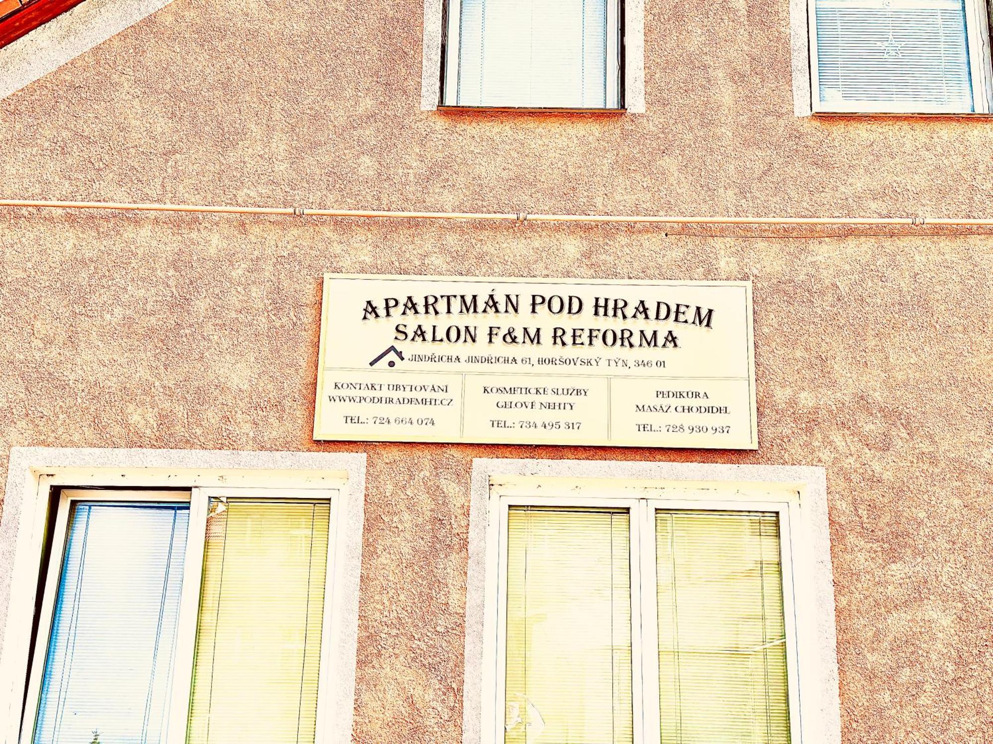 Apartman Pod Hradem Horšovský Týn Exteriér fotografie